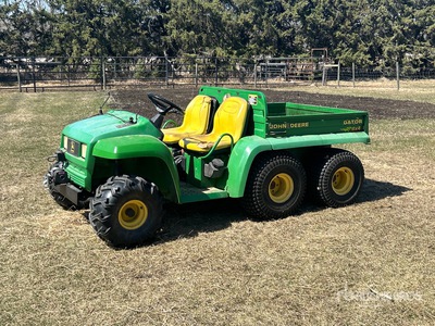 John Deere Gator 6X4 Veicolo da lavoro