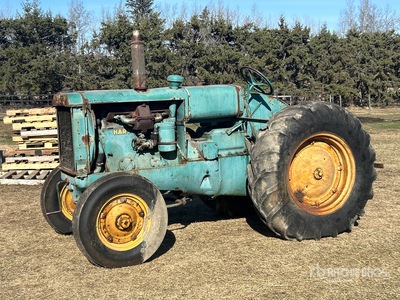 Oliver Hart-Parr 2WD Wide Front Tractor histórico