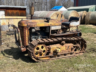 Oliver Cletrac Antique Tractor