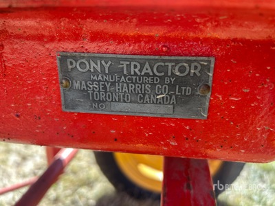 Massey-Harris Pony 2WD Wide Front Tractor histórico