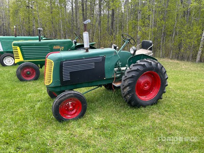 Oliver 60 2WD Wide Front Antique Tractor