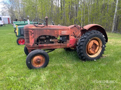 Massey Harris 102 Junior 2WD Wide Front Antique Tractor