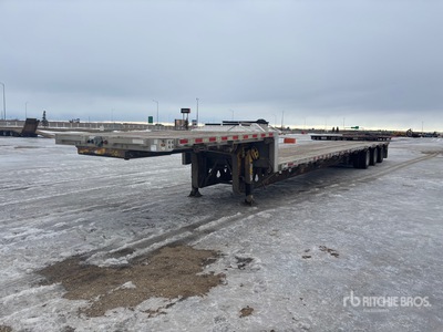 2013 Manac 53 ft Tri/A Step Deck Trailer