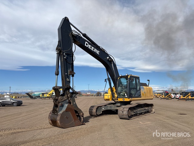 2011 John Deere 250G Tracked Excavator