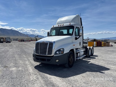 6x2 T/A Day Cab Truck Tractor