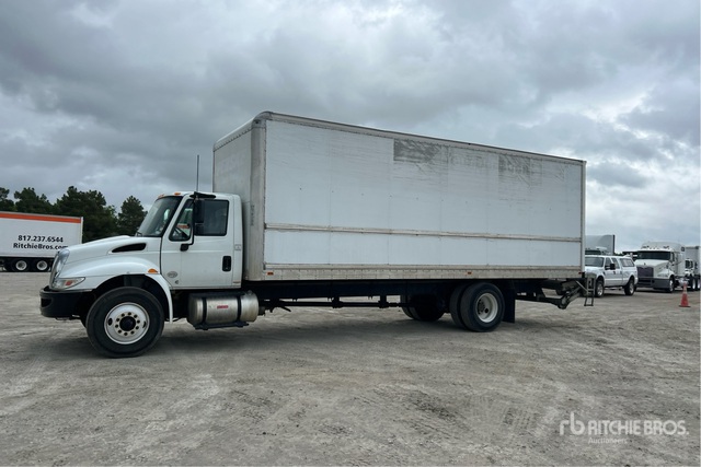 2019 International 4300 4x2 Van Truck