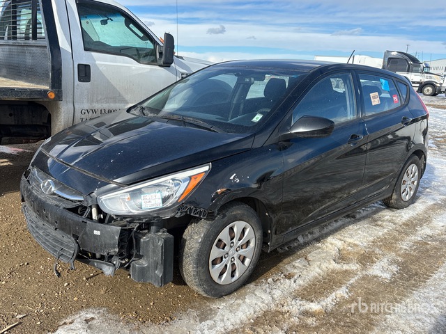 2015 Hyundai Accent 2015 Hyundai Accent Gl Automobile (Inoperable)