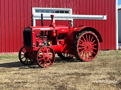 1934 McCormick Deering WK40 2WD Wide Front Ciągnik zabytkowy