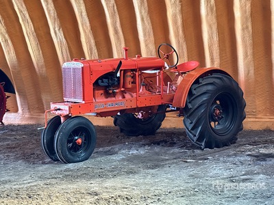 Allis Chalmers WC-194 2WD Narrow Front Ciągnik zabytkowy