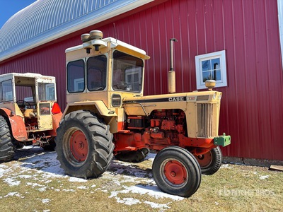 Case 730 Model 267 2WD Wide Front Tracteur de collection