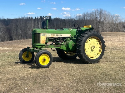 1960 John Deere 530 2WD Wide Front Tractor histórico