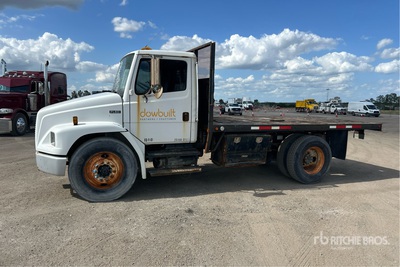 2001 Freightliner F60 4x2 Camion à Plateau