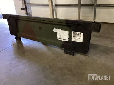 12338981-1 Vehicle Body Tailgate