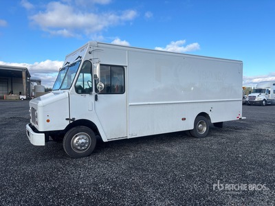 2015 Freightliner MT45G 4x2 Step Van