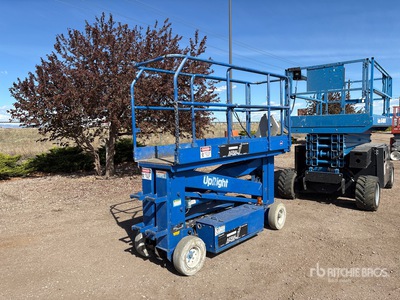 UpRight Electric Piattaforma aerea verticale