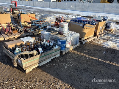 Quantity of (5) Pallets of Oil/Antifreeze/Parts Cleaner (Unused)