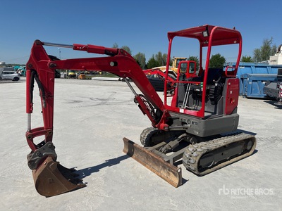 2016 Volvo ECR25D Mini Excavator