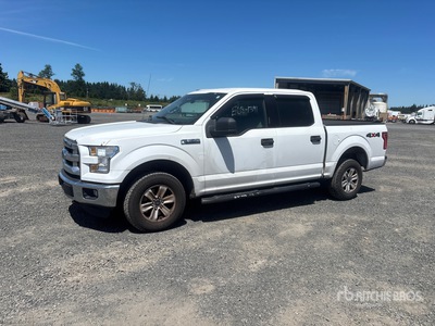 2016 Ford F-150 XLT 4x4 Crew Cab ピックアップ