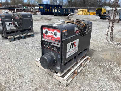 2017 Lincoln SAE300 13 A Skid-Mounted Multi-Process Engine Driven Welder