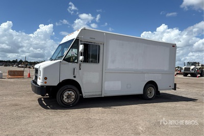 1996 Freightliner MT45 4x2 Furgone per consegne