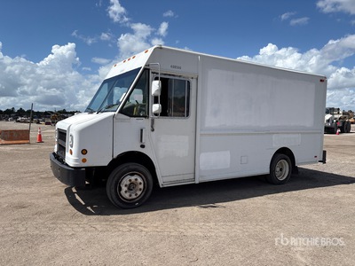 1996 Freightliner MT45 Samochód dostawczy