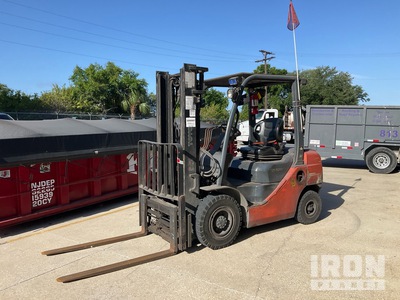 Toyota 8FDU25 4550 lb Pneumatic Tire Chariot Élévateur