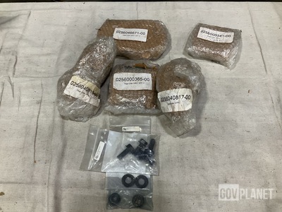 (19) Oshkosh 3904883 Shop Hardware Kits