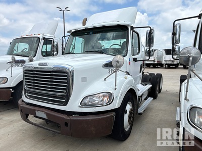 2015 Freightliner M2112 6x4 トラックトラクター（T/A）