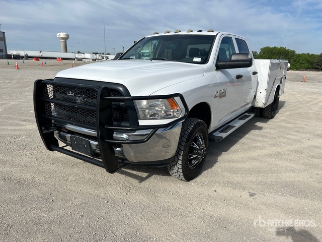 2018 Ram 3500 4x4 Crew Cab Utility Truck