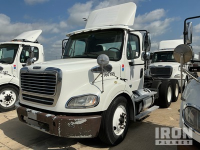 2016 Freightliner M2112 6x4 Tracteur routier (Inoperable)