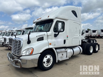 2016 Freightliner M2112 6x4 Tracteur routier couchette (Inoperable)