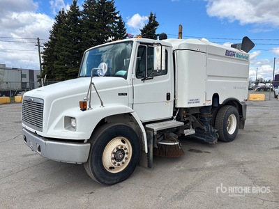 Elgin Whirlwind on 2002 Freightliner FL70 Sweeper Truck