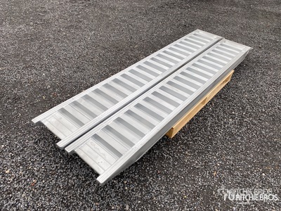 Qty Of 2 (6 Ton) Aluminum Ramps (Unused)