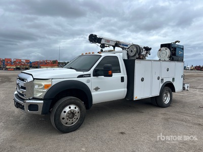 2014 Ford F-550 4x4 Service Truck