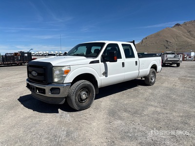 2012 Ford F-250 4x4 Crew Cab Pickup