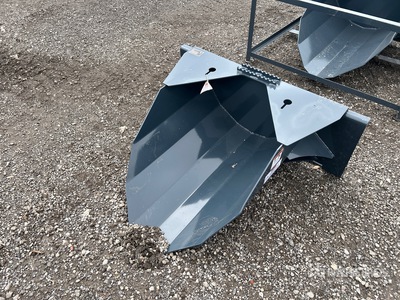 2026 StanForge TS42 28 in Spade Skid Steer Bucket (Unused)
