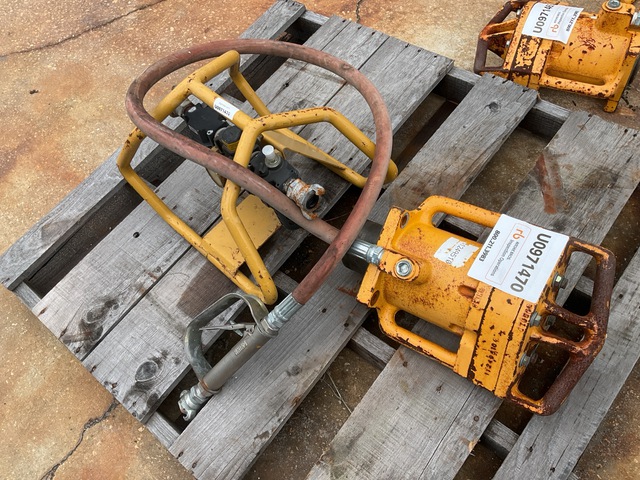 2024 Rhino Tool PD-200 Pneumatic Post Pounder