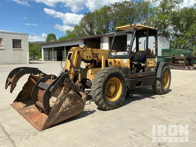 Cat TH62 Telehandler