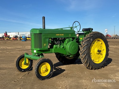 1953 John Deere 70 2WD Antique Tractor