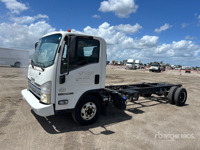 2015 Isuzu NPR HD 4x2 Cabine et châssis