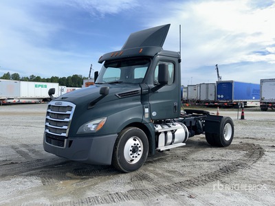 2019 Freightliner Cascadia 126 4x2 S/A Day Cab Truck Tractor