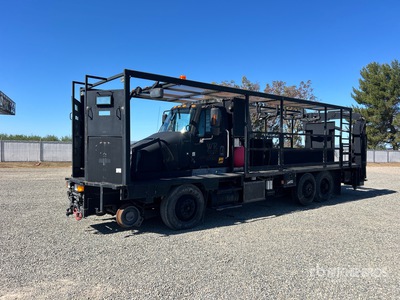 2006 International 4400 4x2 Rail Emergency Truck