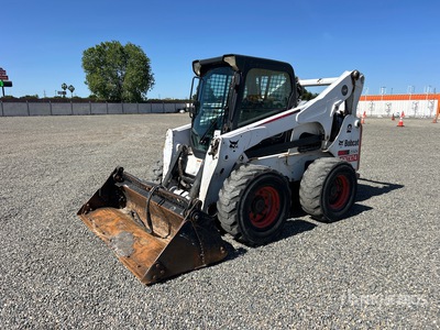 2013 Bobcat S850 Two-Speed Schranklader