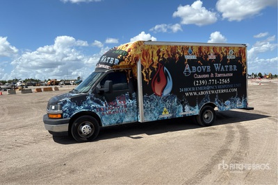 2021 Chevrolet Express G3500 4x2 Van Truck