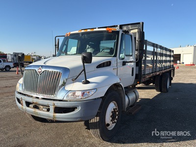 2013 International 4300 4x2 Flatbed Truck