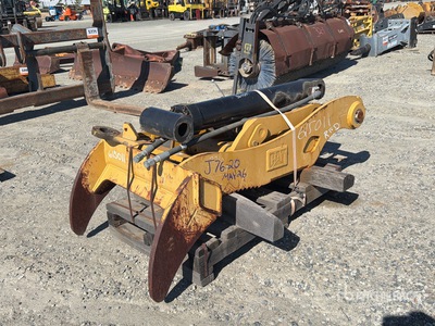 2017 Cat Excavator Thumb