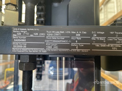Crown SP 3000 Series Order Picker