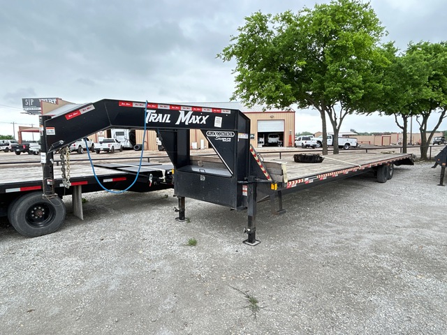 2025 Trailmax MAX27-40 34 ft T/A Gooseneck Equipment Trailer