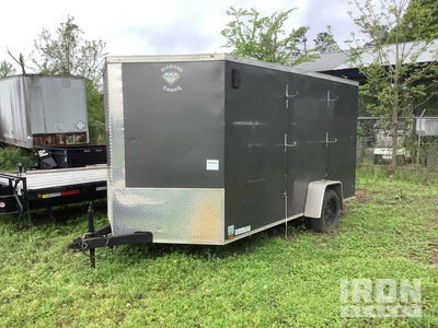 2022 Diamond Builders 15 ft S/A مقطورة ذو كبينة مغلقة