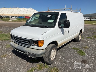 2007 Ford E-350 Super Duty Cargo Van